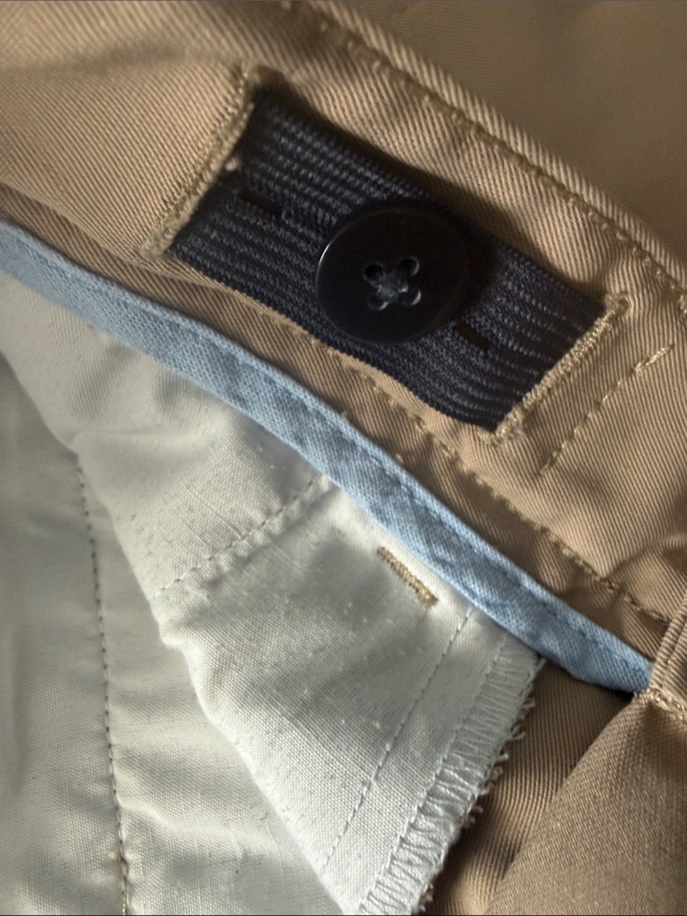 Lands End Classic Active Performance Chino Shorts - boys size 12 - Picture 5 of 7